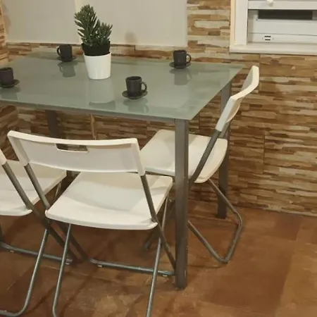 Apartment Luxury Near Port
